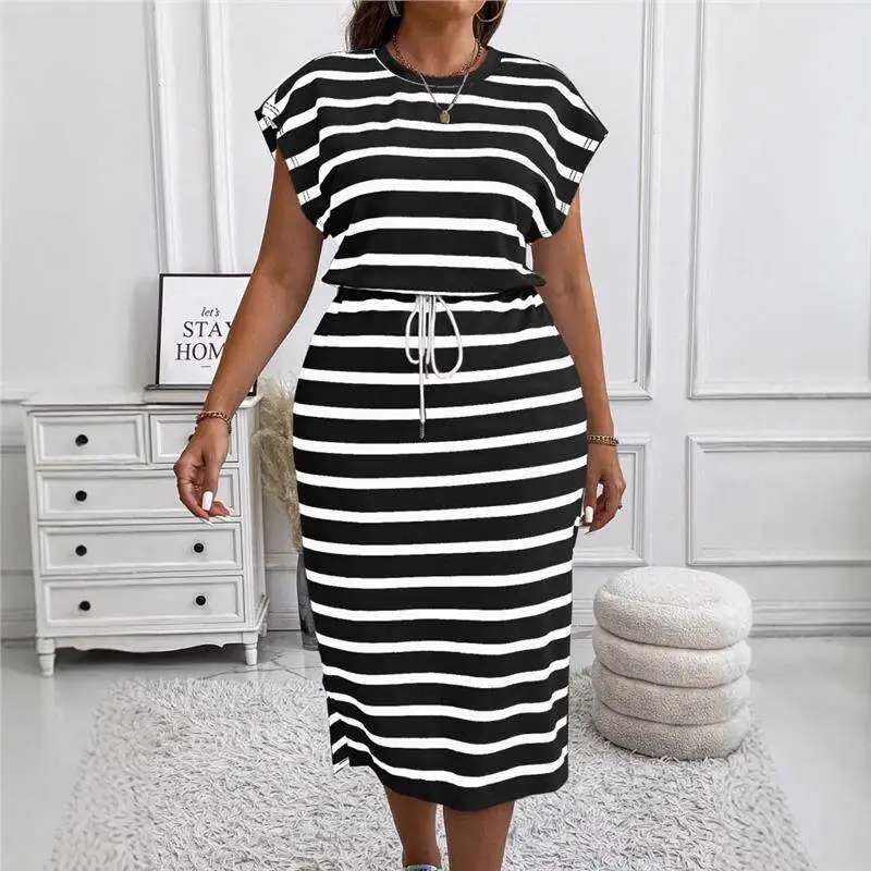 Women's round Neck Printed Waist-Cinching Dress with Belt Stripes Casual Style A-Line Long Dress City Walk PVC Fabric
Women's round Neck Printed Waist-Cinching Dress with Belt Stripes Casual Style A-Line Long Dress City Walk PVC Fabric