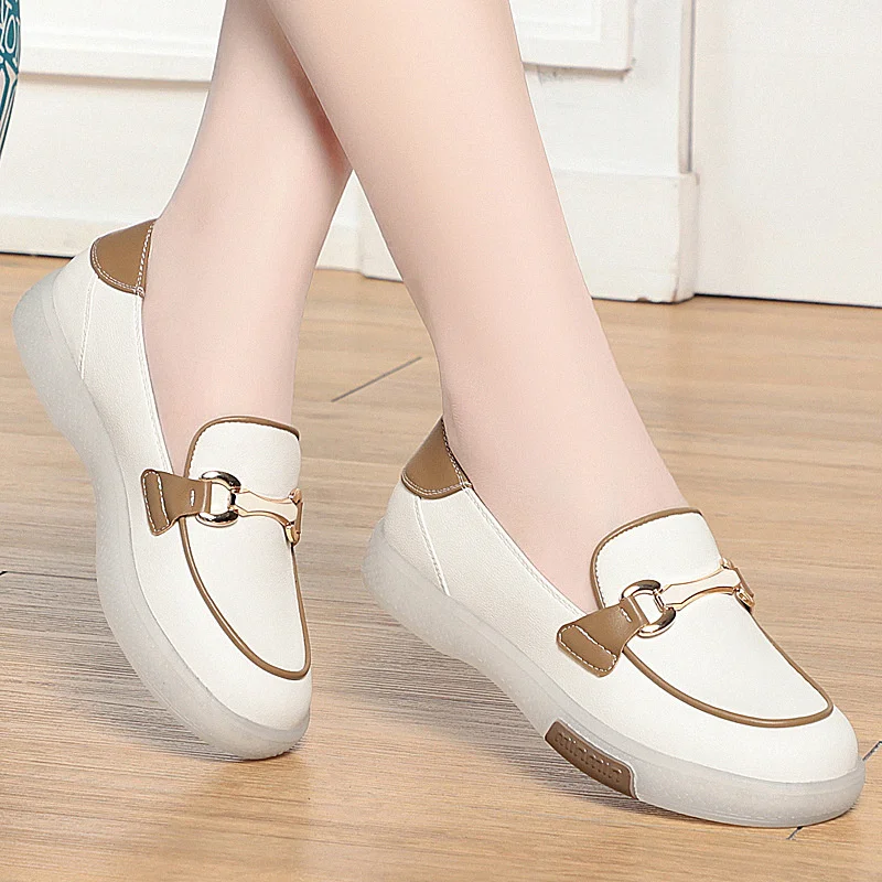 White Shoes Spring Autumn Sole Loafers Women's Soft Leather Breathable Flat-Soled Casual Leather Shoes Comfortable Versatile
White Shoes Spring Autumn Sole Loafers Women's Soft Leather Breathable Flat-Soled Casual Leather Shoes Comfortable Versatile