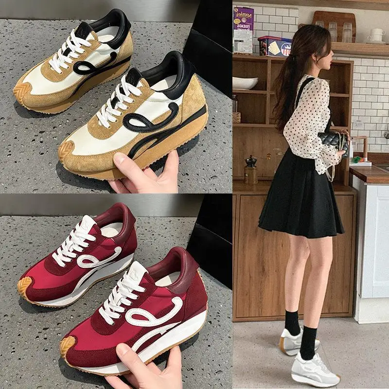 Casual Breathable Leather Platform Sneakers Women's Increased Height Invisible Heightening White Shoes round Toe Rubber Sole
Casual Breathable Leather Platform Sneakers Women's Increased Height Invisible Heightening White Shoes round Toe Rubber Sole