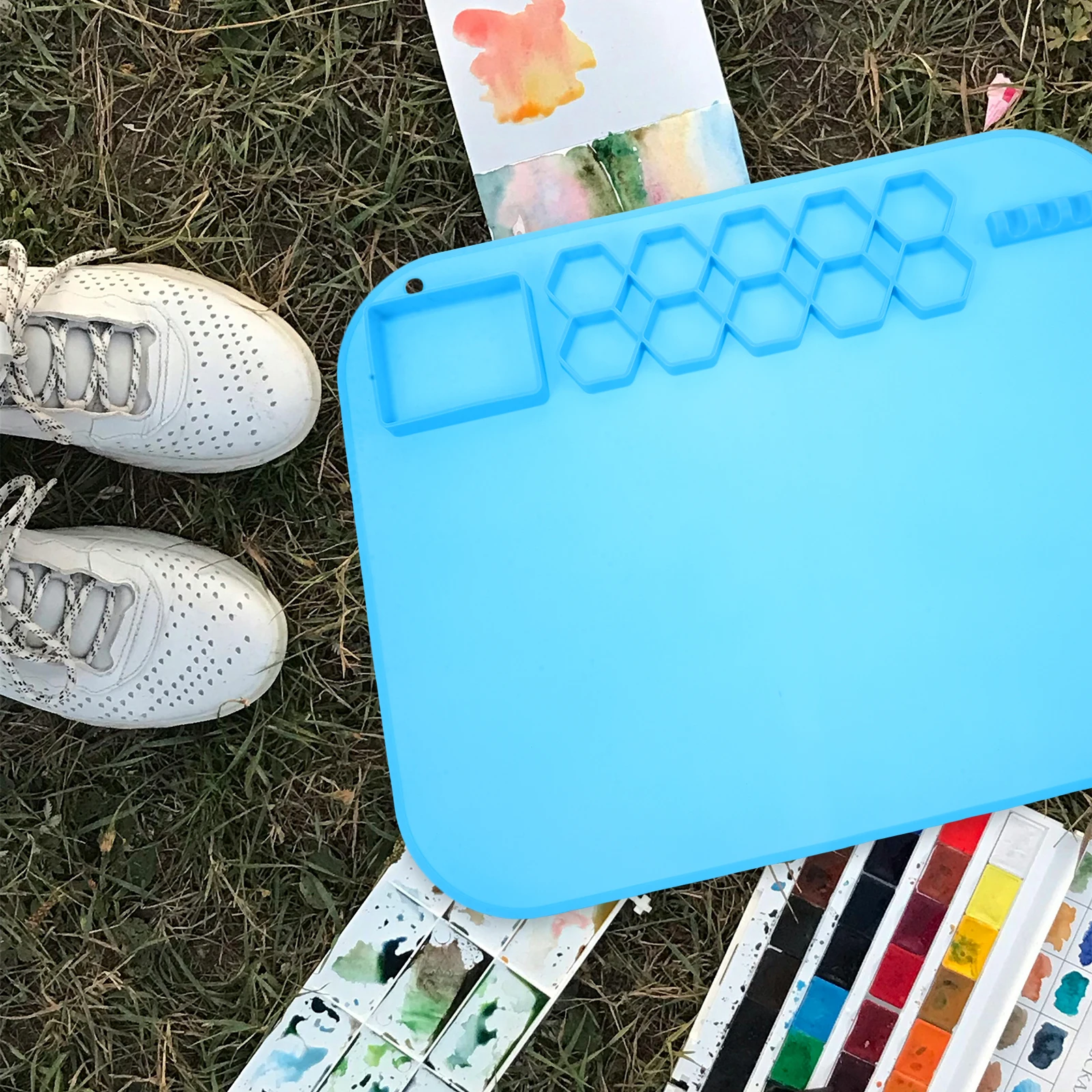 Silicone Painting Mat 40x50cm Sky Blue Reusable Washable Craft Tray for Kids DIY Art Projects Nonstick Creativity Tool
Silicone Painting Mat 40x50cm Sky Blue Reusable Washable Craft Tray for Kids DIY Art Projects Nonstick Creativity Tool