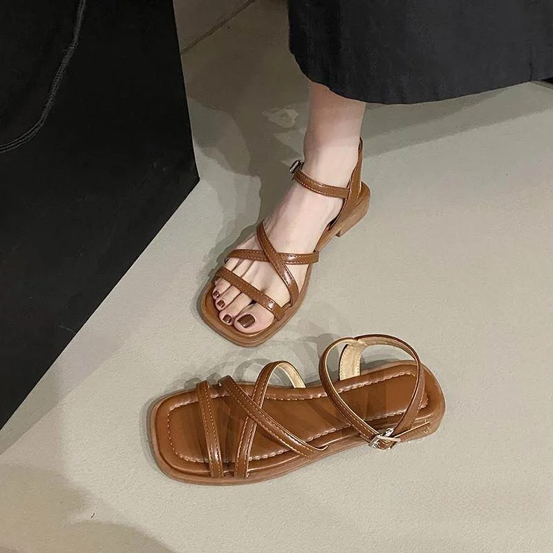Roman Sandals Women's 2026 New Summer High-End Feeling Skirt One-Strap Low Heel Flat Bottom Beach Shoes Fashionable Flats
Roman Sandals Women's 2026 New Summer High-End Feeling Skirt One-Strap Low Heel Flat Bottom Beach Shoes Fashionable Flats