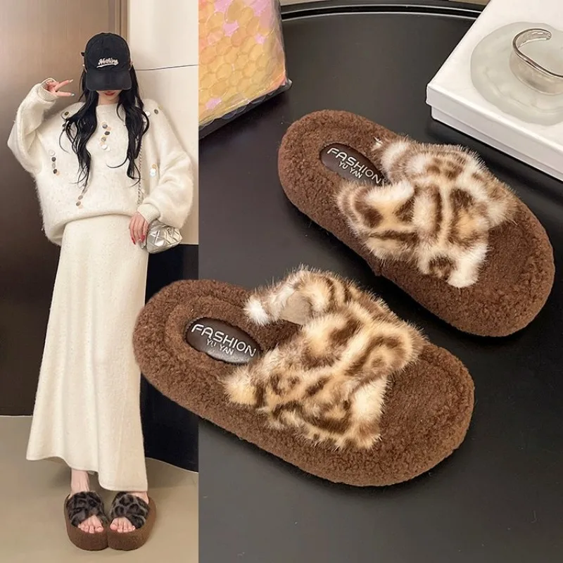 Women Cross Band Fur Slippers Indoor Furry Fuzzy Open Toe Shoes Home Cozy Warm Slides Double Straps Slipper Soft Sole Non Slip
Women Cross Band Fur Slippers Indoor Furry Fuzzy Open Toe Shoes Home Cozy Warm Slides Double Straps Slipper Soft Sole Non Slip