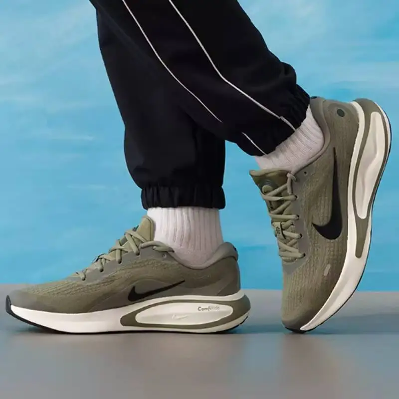Hot New Nike Men's Journey Run Cushion Road Running Shoes FN0228-302
Hot New Nike Men's Journey Run Cushion Road Running Shoes FN0228-302