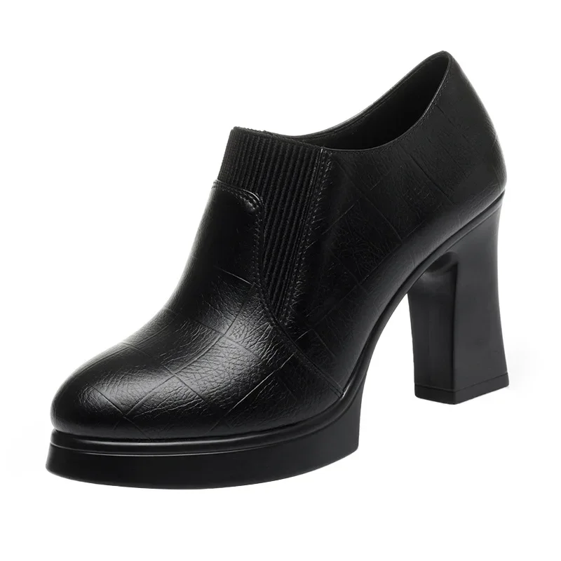 6cm 9cm Elegant Breathable Deep Mouth Soft Leather Shoes Platform Pumps 2025 Spring Flexible Stretch Block High Heels Shoes
6cm 9cm Elegant Breathable Deep Mouth Soft Leather Shoes Platform Pumps 2025 Spring Flexible Stretch Block High Heels Shoes