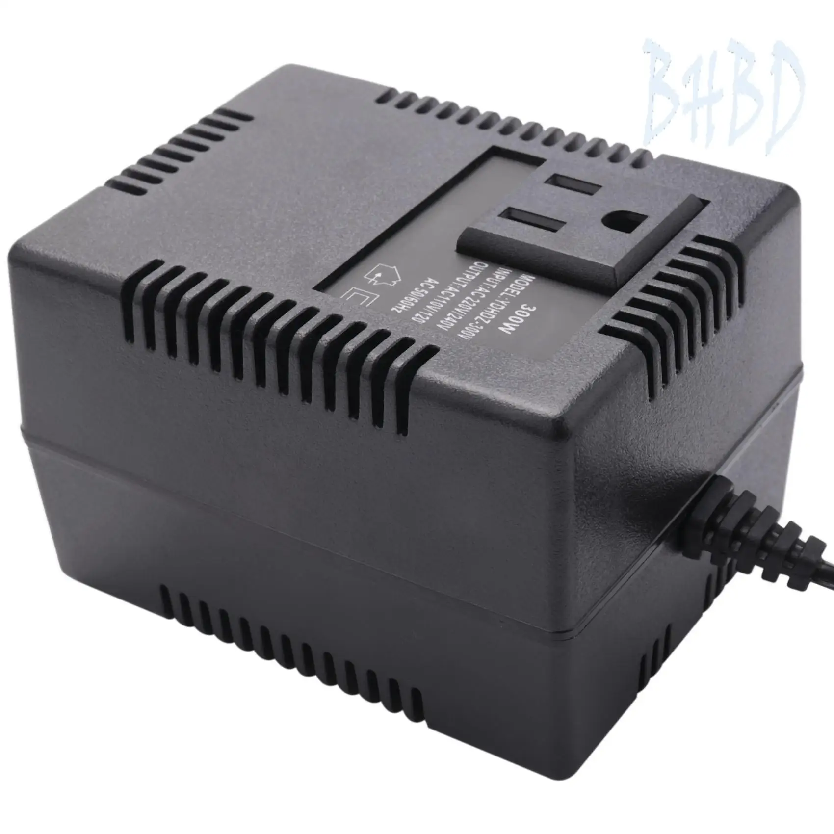 BHBD-300W 220/240 В до 110/120 В переменного тока понижающий преобразователь напряжения для путешествий с вилкой стандарта США
BHBD-300W 220/240 В до 110/120 В переменного тока понижающий преобразователь напряжения для путешествий с вилкой стандарта США
