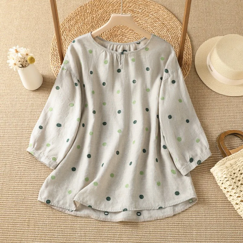 plus Size Cotton Linen T-Shirt Women's Summer New Polka Dot Embroidery Base Shirt Mom's Clothing Comfortable Breathable Top
plus Size Cotton Linen T-Shirt Women's Summer New Polka Dot Embroidery Base Shirt Mom's Clothing Comfortable Breathable Top