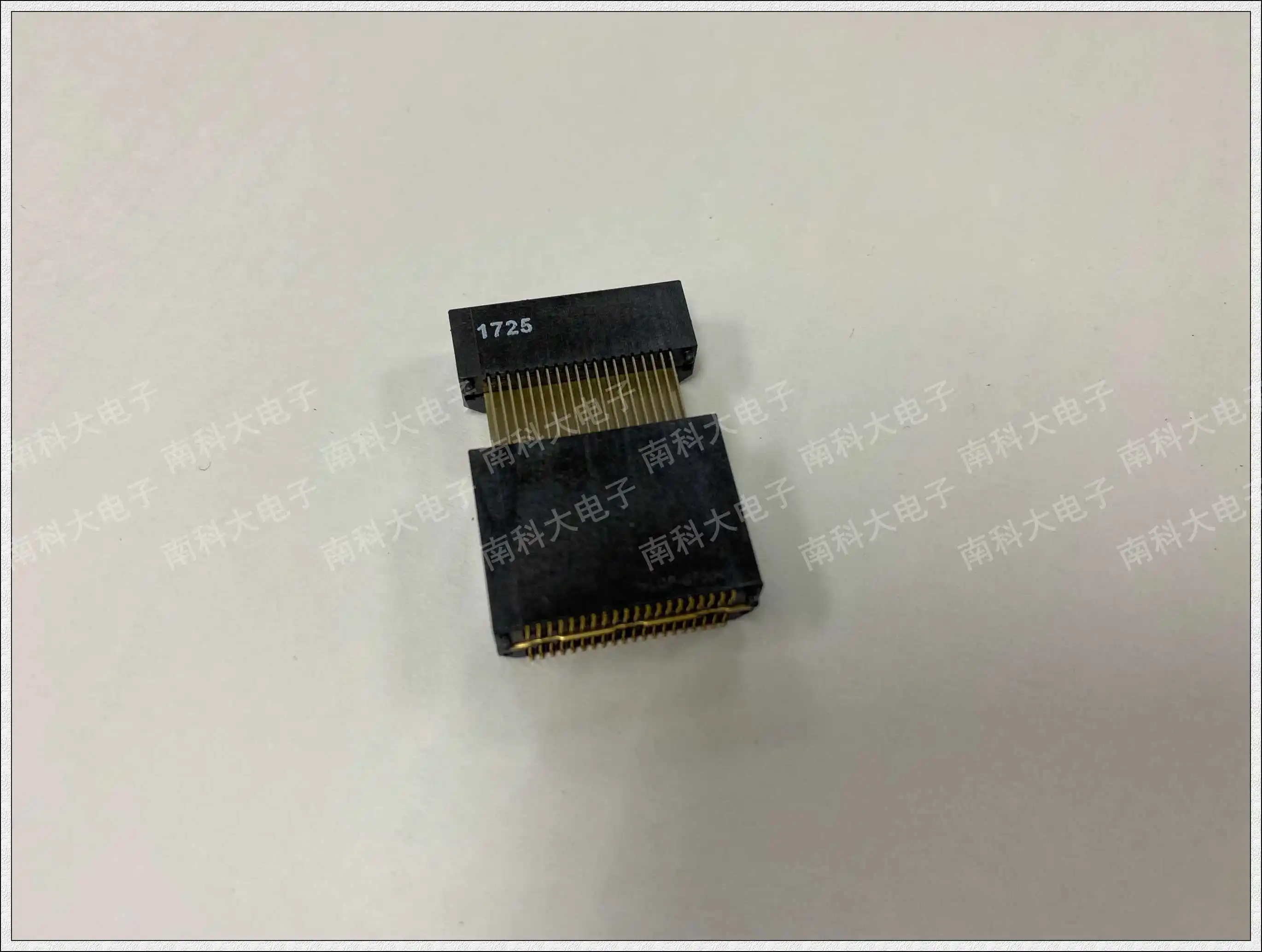 Original board-to-board connector MICTOR0.8mm pitch 40p male seat 40pin1658470-1
Original board-to-board connector MICTOR0.8mm pitch 40p male seat 40pin1658470-1