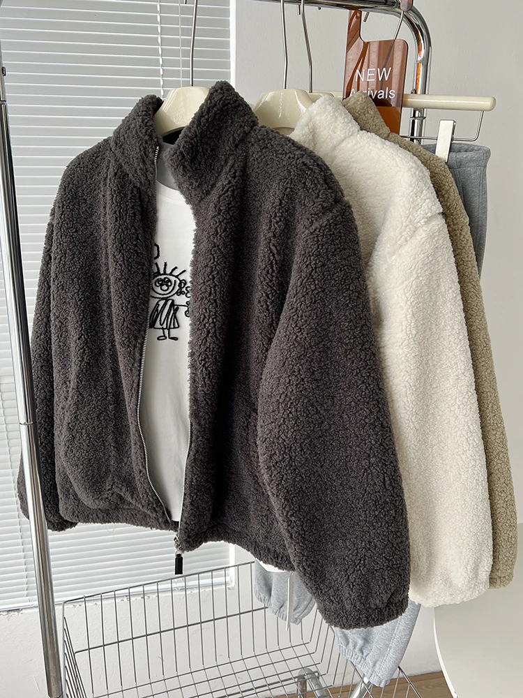 Extra Large 300 Pou High ammage Lamb Fur Jaet Women Winter Loose Casual Collar Thiened Inteated Velvet Top
Extra Large 300 Pou High ammage Lamb Fur Jaet Women Winter Loose Casual Collar Thiened Inteated Velvet Top