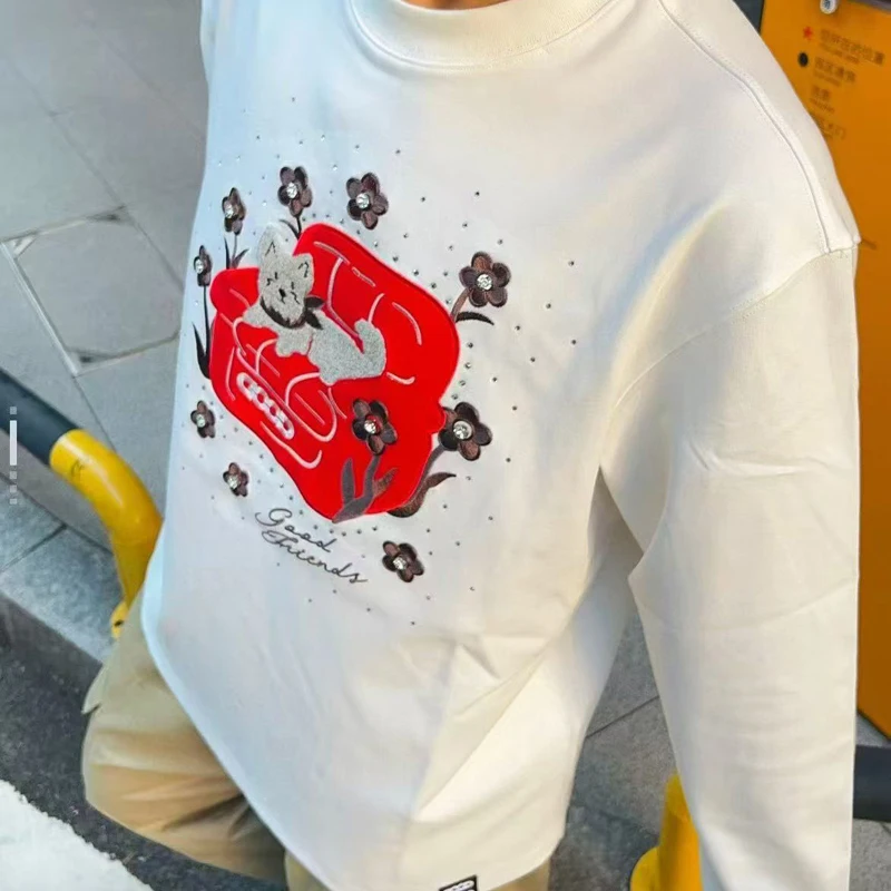 Осенняя новая футболка Good Brand с длинным рукавом, высокое качество, классическая мода, горячая дрель, полотенце для щенков, футболка с вышивкой для мужчин и женщин
Осенняя новая футболка Good Brand с длинным рукавом, высокое качество, классическая мода, горячая дрель, полотенце для щенков, футболка с вышивкой для мужчин и женщин