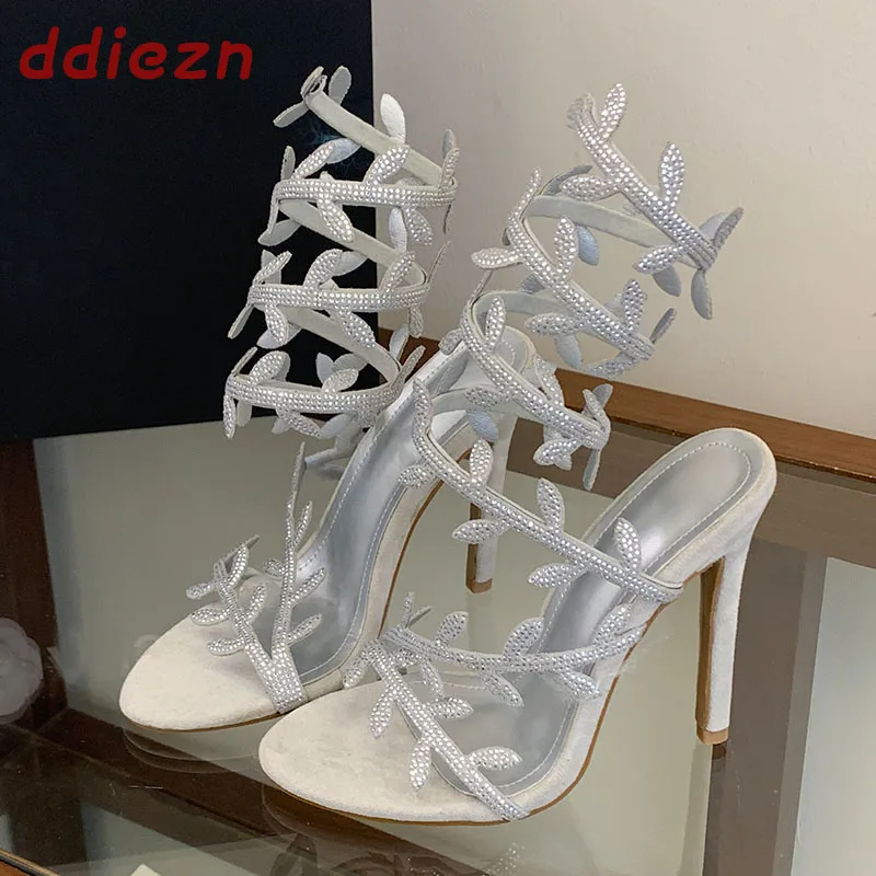 Summer Fashion Crystal Open Toe Woman Sandals Thin High Heels Pumps Female Street Style Sexy Ladies Ankle Strap Shoes Sandals
Summer Fashion Crystal Open Toe Woman Sandals Thin High Heels Pumps Female Street Style Sexy Ladies Ankle Strap Shoes Sandals