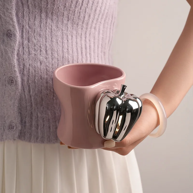 Ceramic Mug Light Luxury High-quality Water Cup Gift Box for Girls Cute Cup Coffee Cup Gift
Ceramic Mug Light Luxury High-quality Water Cup Gift Box for Girls Cute Cup Coffee Cup Gift