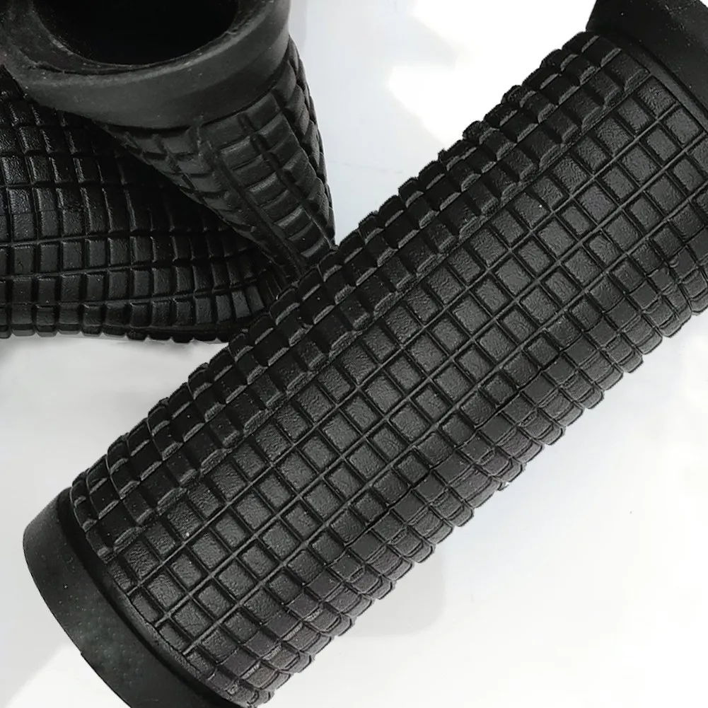 Bike Handlebar Grips Pair For Twists Shifters Bicycle HandleBar Grip Cycling Replacement Parts Bikes Parts 75mm TPR-Rubber Grip
Bike Handlebar Grips Pair For Twists Shifters Bicycle HandleBar Grip Cycling Replacement Parts Bikes Parts 75mm TPR-Rubber Grip