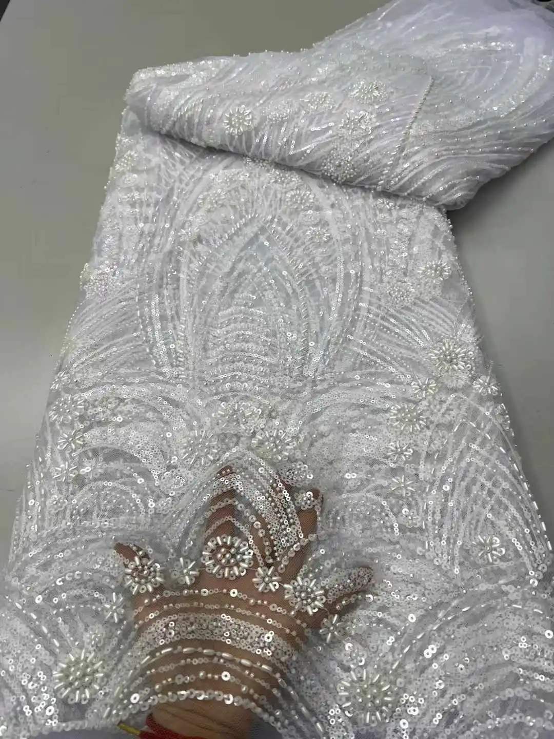 Luxury African Lace Fabric 2025 French Beaded Lace Fabric Nigerian Sequins Embroidery Net Lace Fabrics For Bridal Party Dresses
Luxury African Lace Fabric 2025 French Beaded Lace Fabric Nigerian Sequins Embroidery Net Lace Fabrics For Bridal Party Dresses