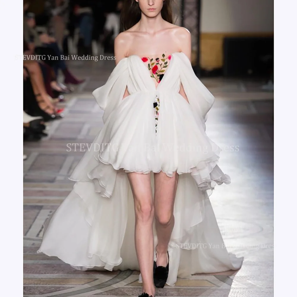 White Chiffon Prom Dresses Fashion Applique Off The Shoulder Sleeveless High/Low Style Dress Cocktail Party Customized Prom Gown
White Chiffon Prom Dresses Fashion Applique Off The Shoulder Sleeveless High/Low Style Dress Cocktail Party Customized Prom Gown