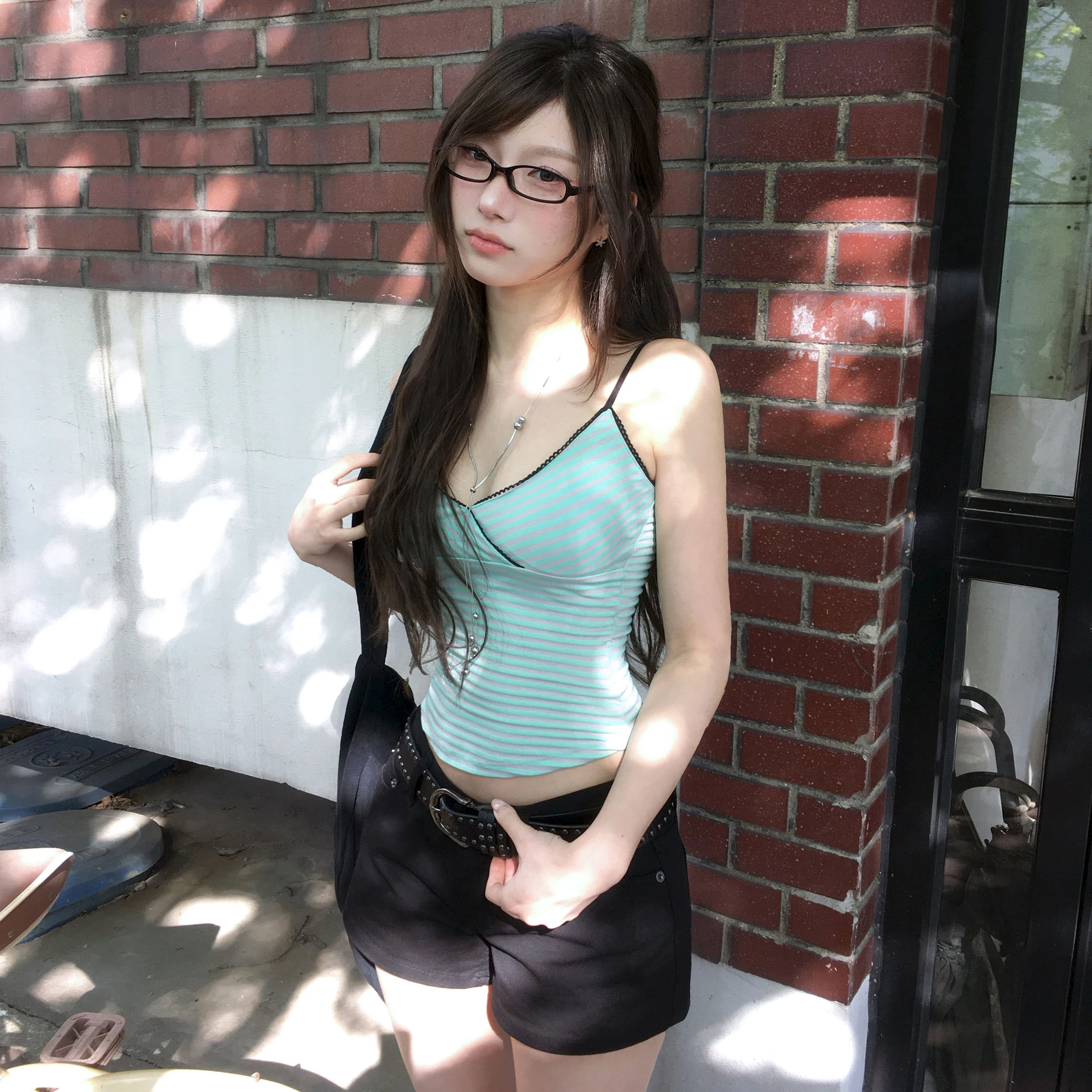 Retro Korean Style Women's Vest Pure Desire Sexy Striped Top with Chest Pad Trendy Strapless Spring Autumn Winter
Retro Korean Style Women's Vest Pure Desire Sexy Striped Top with Chest Pad Trendy Strapless Spring Autumn Winter