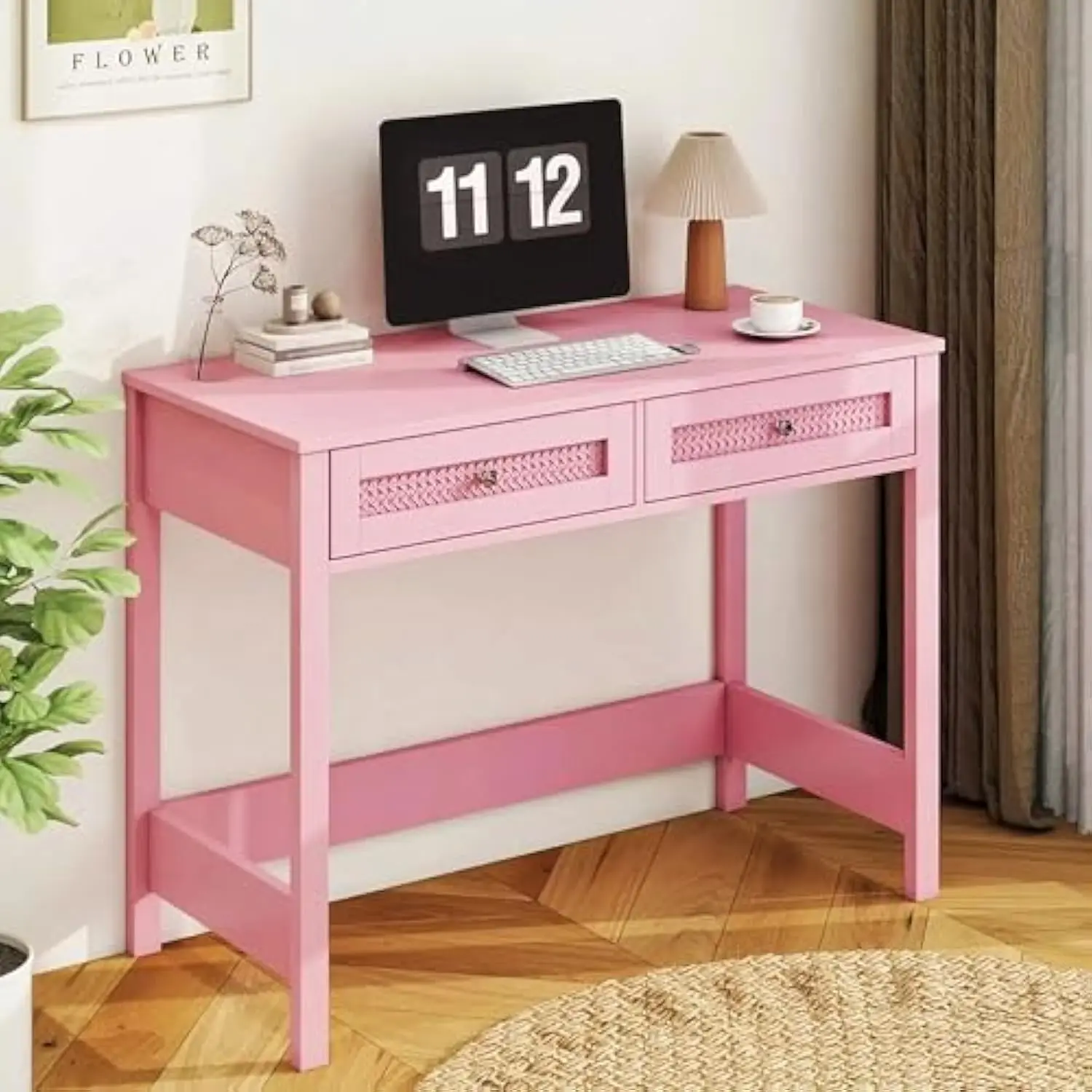Розовый письменный стол с ящиками для спальни, маленький компьютерный стол с местом для хранения вещей 40, современный туалетный столик для небольших помещений, шпилька из ротанга
Розовый письменный стол с ящиками для спальни, маленький компьютерный стол с местом для хранения вещей 40, современный туалетный столик для небольших помещений, шпилька из ротанга