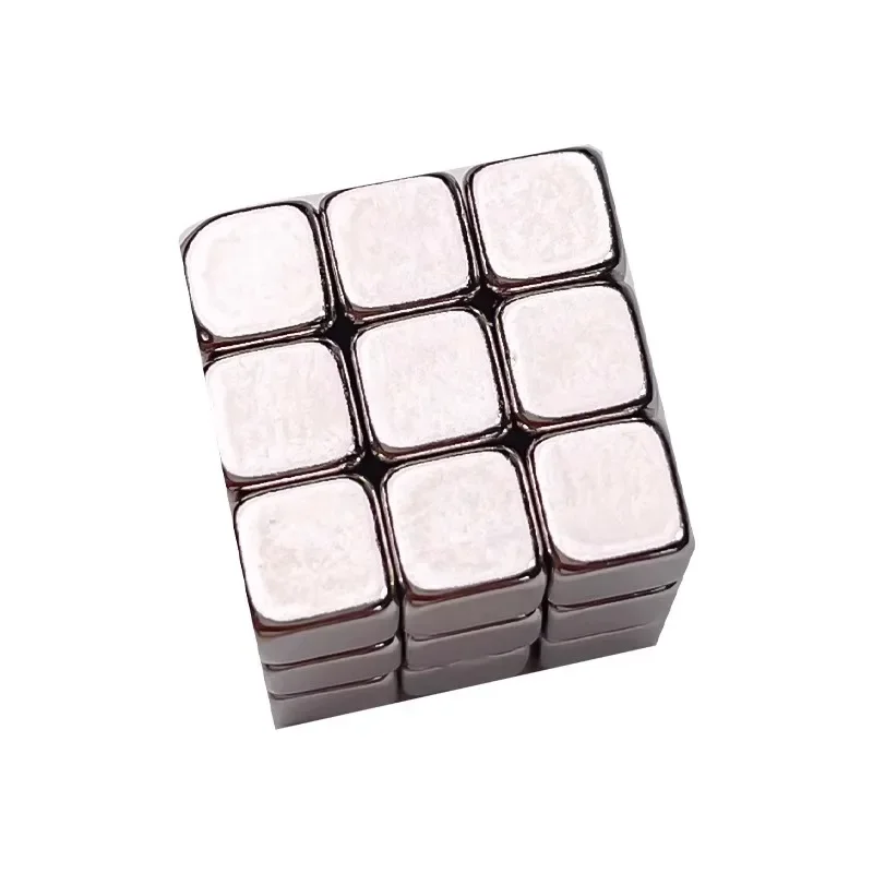 *Cat's eye nail polish glue magnet multi-functional Rubik's cube fancy checkerboard crocodile pattern manicure strong magnetic
*Cat's eye nail polish glue magnet multi-functional Rubik's cube fancy checkerboard crocodile pattern manicure strong magnetic