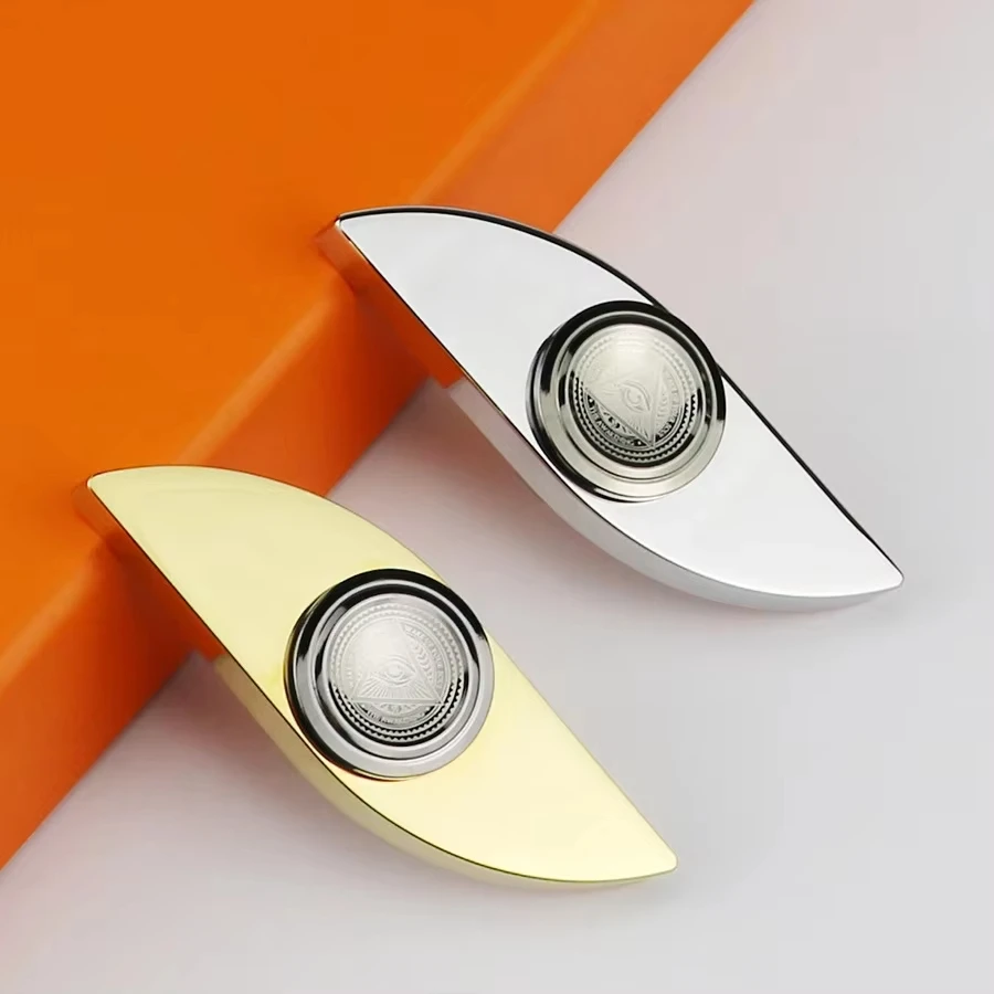 1 шт. металлический вращатель гироскопа на кончиках пальцев для взрослых и детей, инструмент для снятия стресса
1 шт. металлический вращатель гироскопа на кончиках пальцев для взрослых и детей, инструмент для снятия стресса