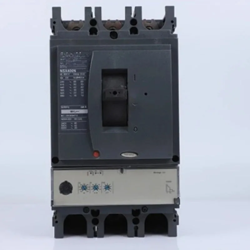 Molded case leakage circuit breaker with leakage protector NSX
Molded case leakage circuit breaker with leakage protector NSX