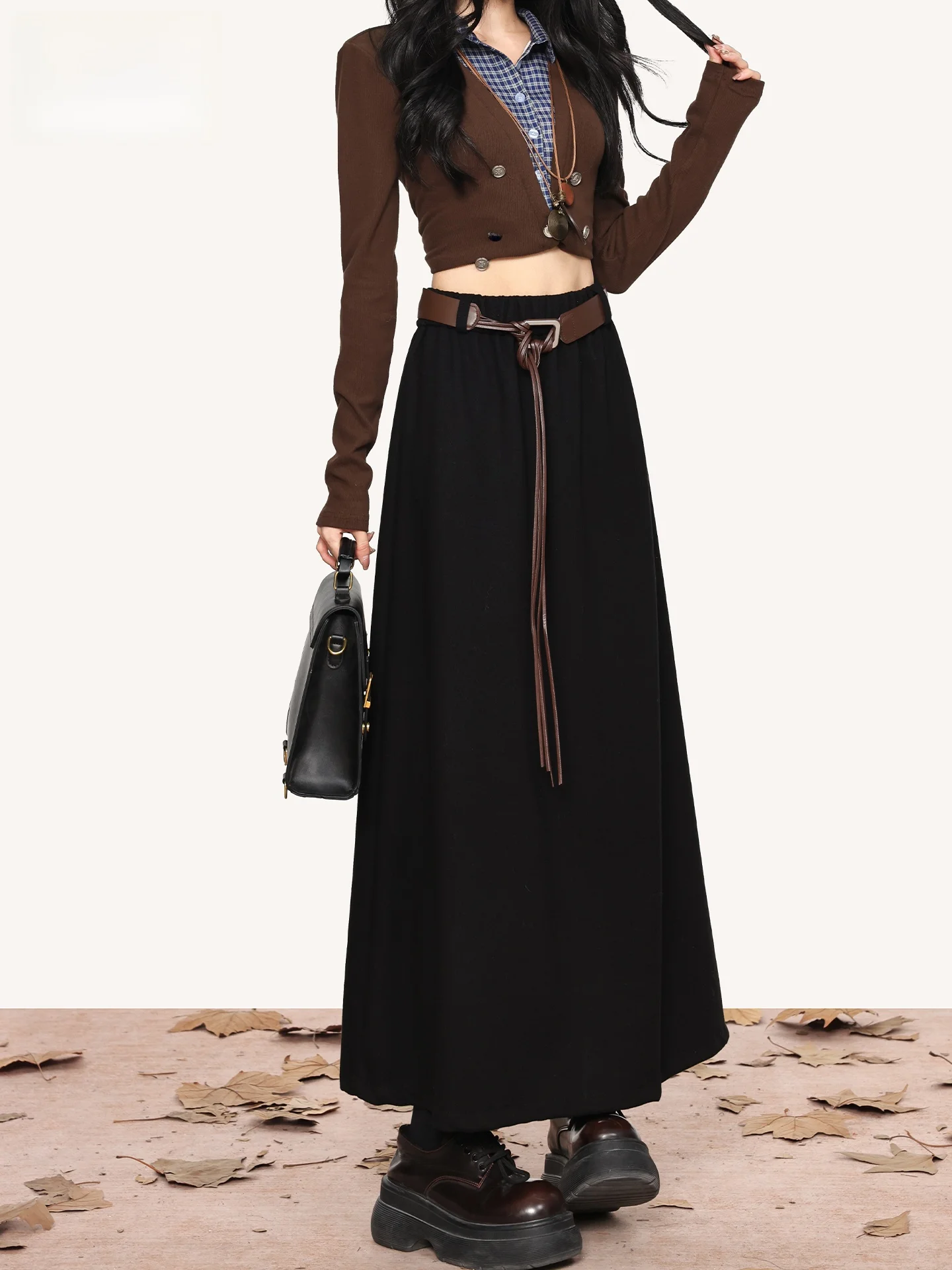 Elegant High Waist Half Skirt Women's Cashmere Fish Tail Long Skirt Summer New Style Vintage Meralay Large Swaying Skirt
Elegant High Waist Half Skirt Women's Cashmere Fish Tail Long Skirt Summer New Style Vintage Meralay Large Swaying Skirt