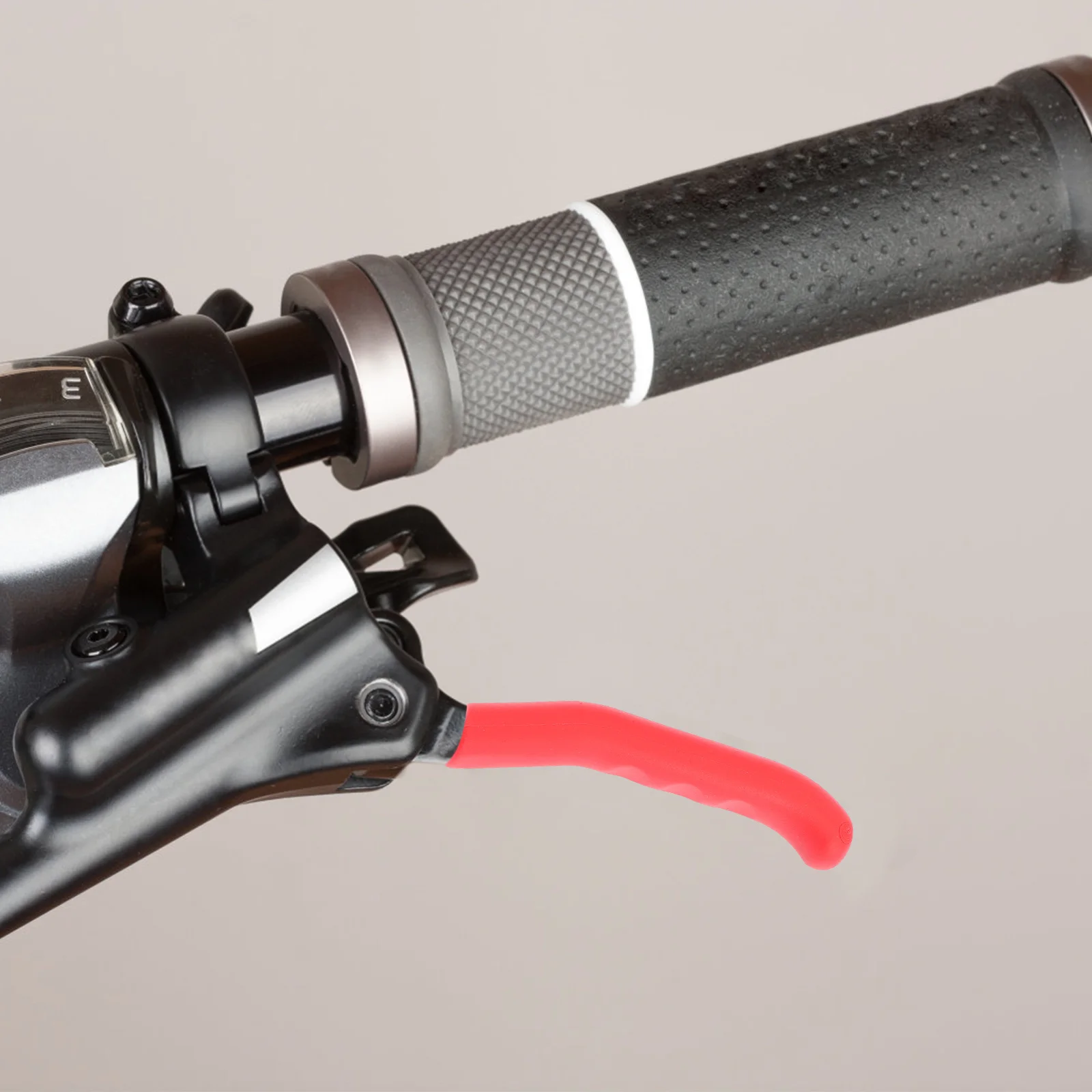 4Pcs Bike Brake Lever Protective Sleeves Silicone Anti-Slip Brake Handle Covers Pressure Relief Bike Grips Universal Fit
4Pcs Bike Brake Lever Protective Sleeves Silicone Anti-Slip Brake Handle Covers Pressure Relief Bike Grips Universal Fit