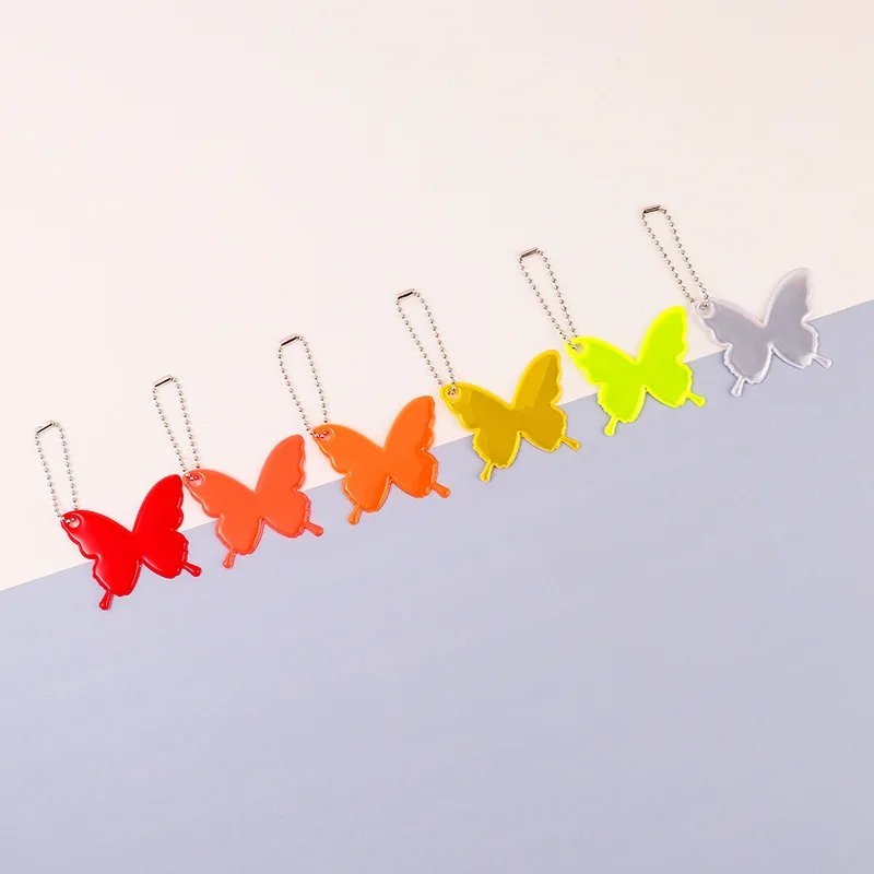 Reflective Keychain Butterfly Shape Gear Reflective Pendant for Bags Strip Child Safety Reflectors Night Safety Accessories
Reflective Keychain Butterfly Shape Gear Reflective Pendant for Bags Strip Child Safety Reflectors Night Safety Accessories