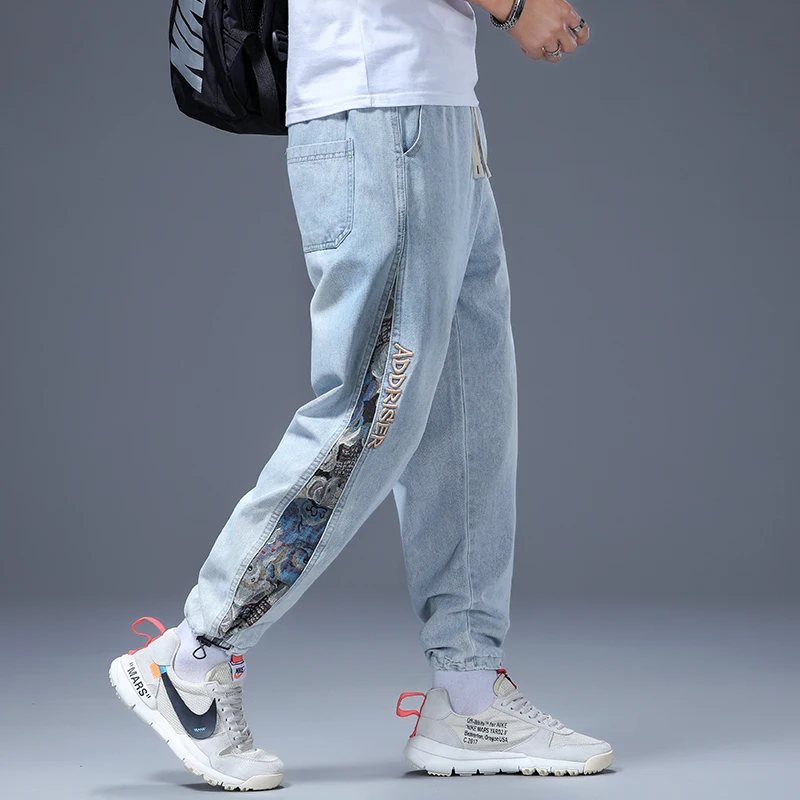 Мужские повседневные джинсы свободного кроя на весну-осень, модный бренд 2025 года, новая корейская версия, укороченные повседневные брюки-чинос
Мужские повседневные джинсы свободного кроя на весну-осень, модный бренд 2025 года, новая корейская версия, укороченные повседневные брюки-чинос