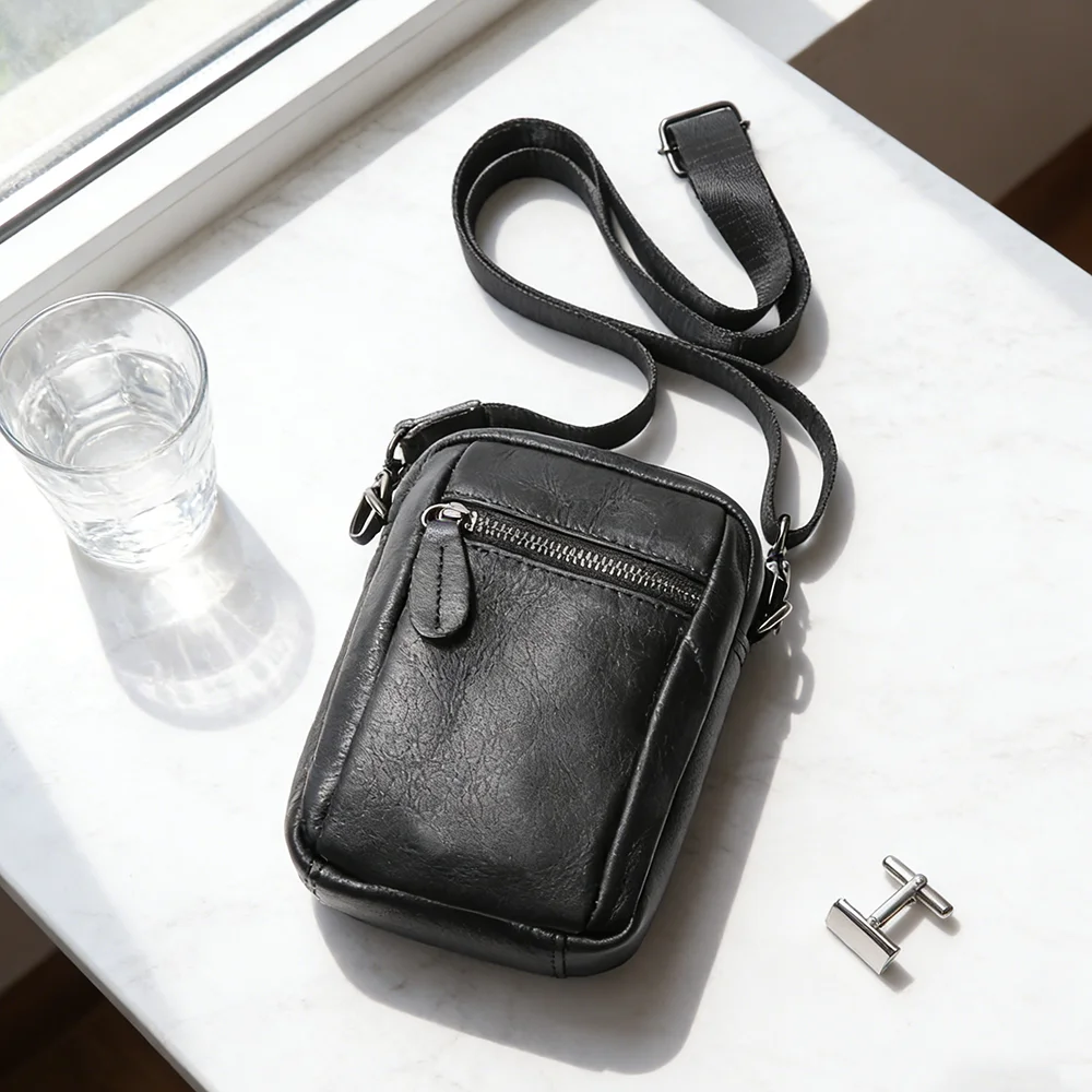 Компактный выбор: Осенняя кожаная сумка через плечо из верхнего зерна 2025 года, универсальная сумка через плечо на молнии на каждый день
Компактный выбор: Осенняя кожаная сумка через плечо из верхнего зерна 2025 года, универсальная сумка через плечо на молнии на каждый день