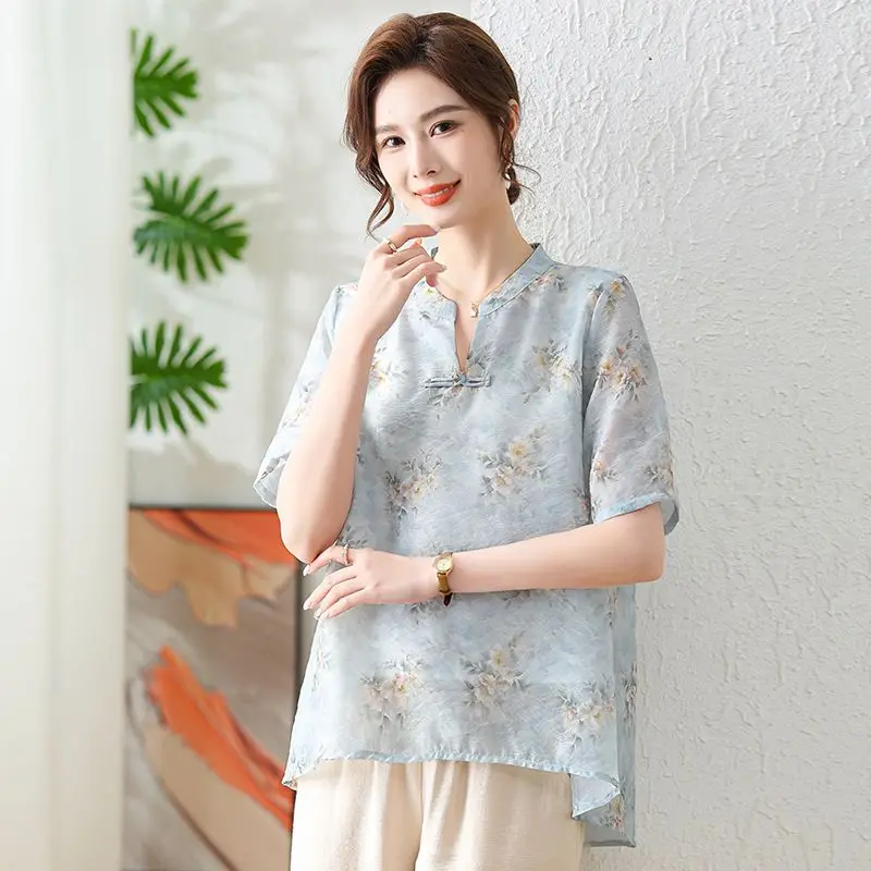 Women's Temperament Short-sleeved Chiffon Fashionable Printed T-shirt Shirts
Women's Temperament Short-sleeved Chiffon Fashionable Printed T-shirt Shirts