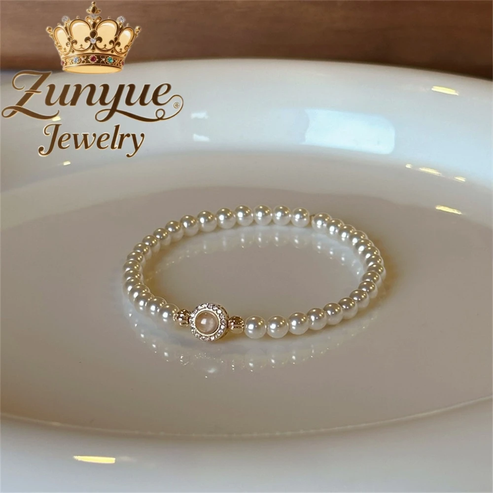 Natural Pearl Bracelet For Girls, With A Light Luxury And High - End Feel. Crystal Zircon Bracelet, A Niche Jade Bead Bracelet
Natural Pearl Bracelet For Girls, With A Light Luxury And High - End Feel. Crystal Zircon Bracelet, A Niche Jade Bead Bracelet