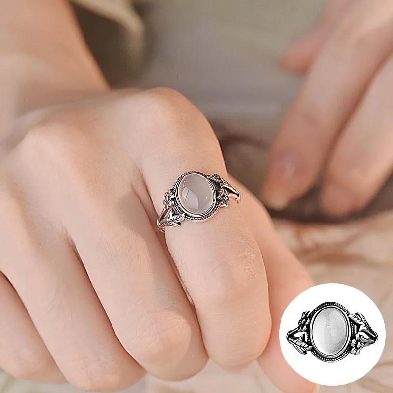 100% 925 Sterling Silver Chalcedony Geometric Ring for Women Girl Vintage Flower Leaf Design Jewelry Party Gift Dropshipping
100% 925 Sterling Silver Chalcedony Geometric Ring for Women Girl Vintage Flower Leaf Design Jewelry Party Gift Dropshipping