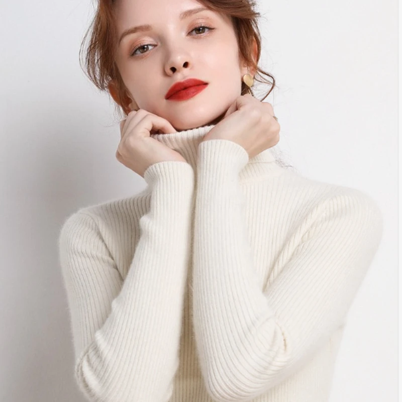 Новинка 2025, женская водолазка, однотонный свитер, модный осенне-зимний трикотаж, тонкая повседневная нижняя рубашка с длинными рукавами 
Новинка 2025, женская водолазка, однотонный свитер, модный осенне-зимний трикотаж, тонкая повседневная нижняя рубашка с длинными рукавами