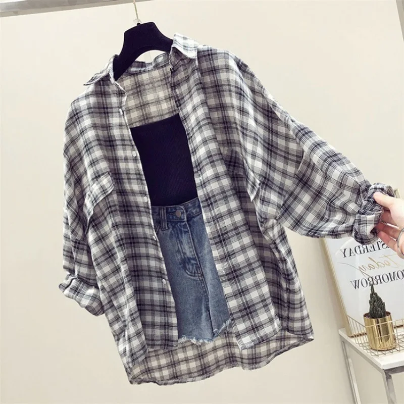 Retro Plaid Women's Shirt Summer Thin Outerwear Summer Outdoor Clothes Dryer Cardigan Style Long Sleeve Polyester Fiber
Retro Plaid Women's Shirt Summer Thin Outerwear Summer Outdoor Clothes Dryer Cardigan Style Long Sleeve Polyester Fiber
