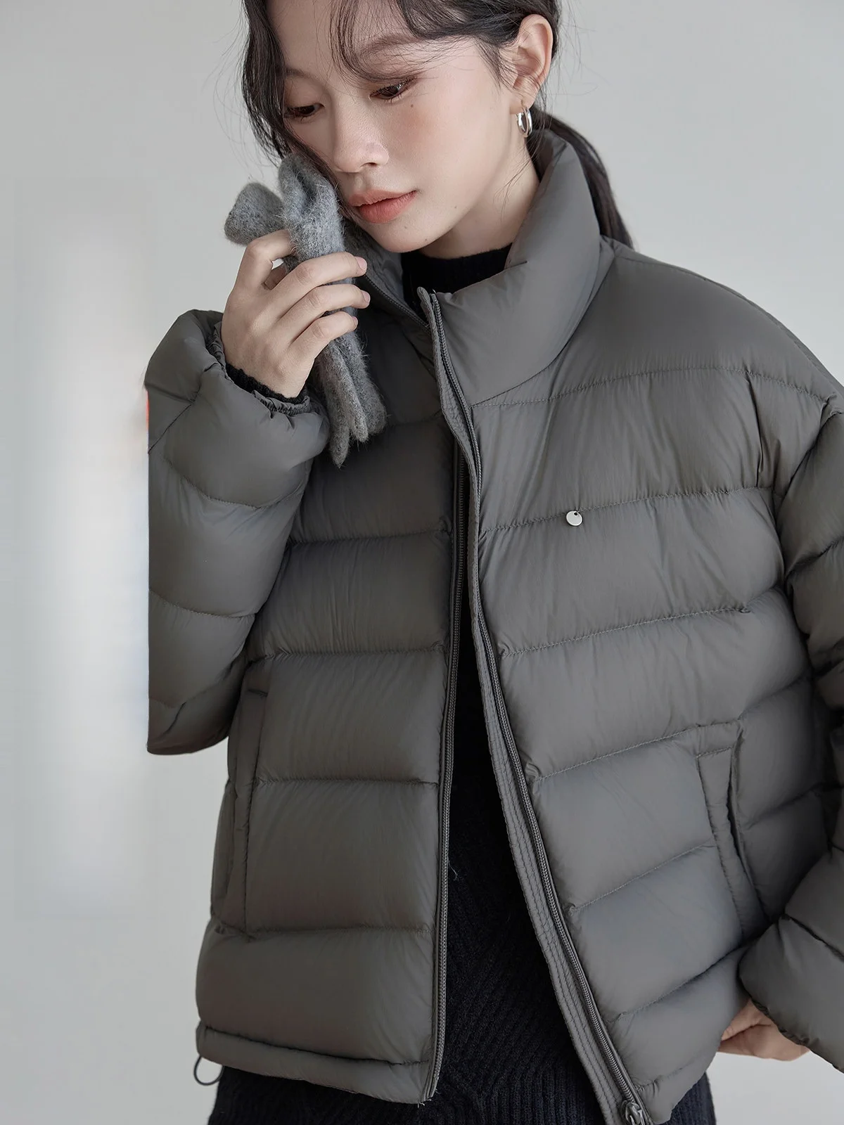 HuiXi 90 White Du down Jaet Women's Winter New Sle Warm Outerwear Commute Sle Regular Fit Long Sve Zipper Closure
HuiXi 90 White Du down Jaet Women's Winter New Sle Warm Outerwear Commute Sle Regular Fit Long Sve Zipper Closure