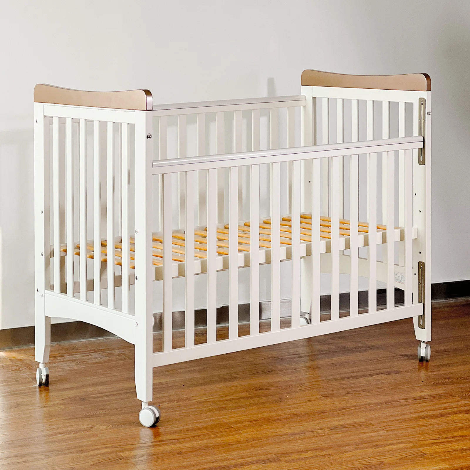 Adjustable height sleeping next to me girl beds co sleeper wooden portable crib baby bed for newborn
Adjustable height sleeping next to me girl beds co sleeper wooden portable crib baby bed for newborn
