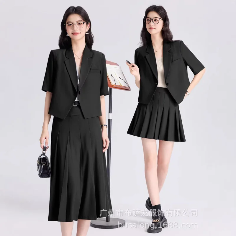 2026Gray short blazer for petite women, college student professional attire, women's interview suit, formal suit
2026Gray short blazer for petite women, college student professional attire, women's interview suit, formal suit