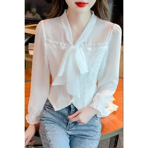 Chiffon Shirt Fashionable Bow V-neck Western-style Korean Version Atmospheric Design Sense Spliced Beautiful Small Shirt Top For
Chiffon Shirt Fashionable Bow V-neck Western-style Korean Version Atmospheric Design Sense Spliced Beautiful Small Shirt Top For