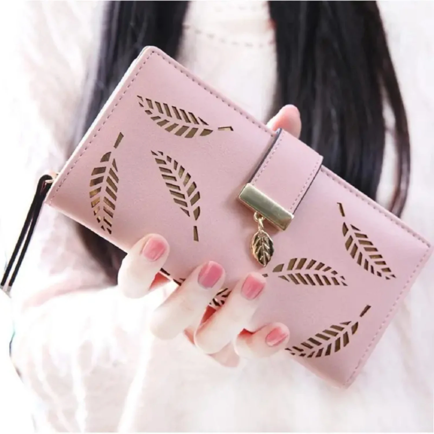 Casual Wallet for Women: Stylish and Practical Long Wallet with Zipper Phone Pocket and Multi Card Slots in Faux Leather, Perfec
Casual Wallet for Women: Stylish and Practical Long Wallet with Zipper Phone Pocket and Multi Card Slots in Faux Leather, Perfec