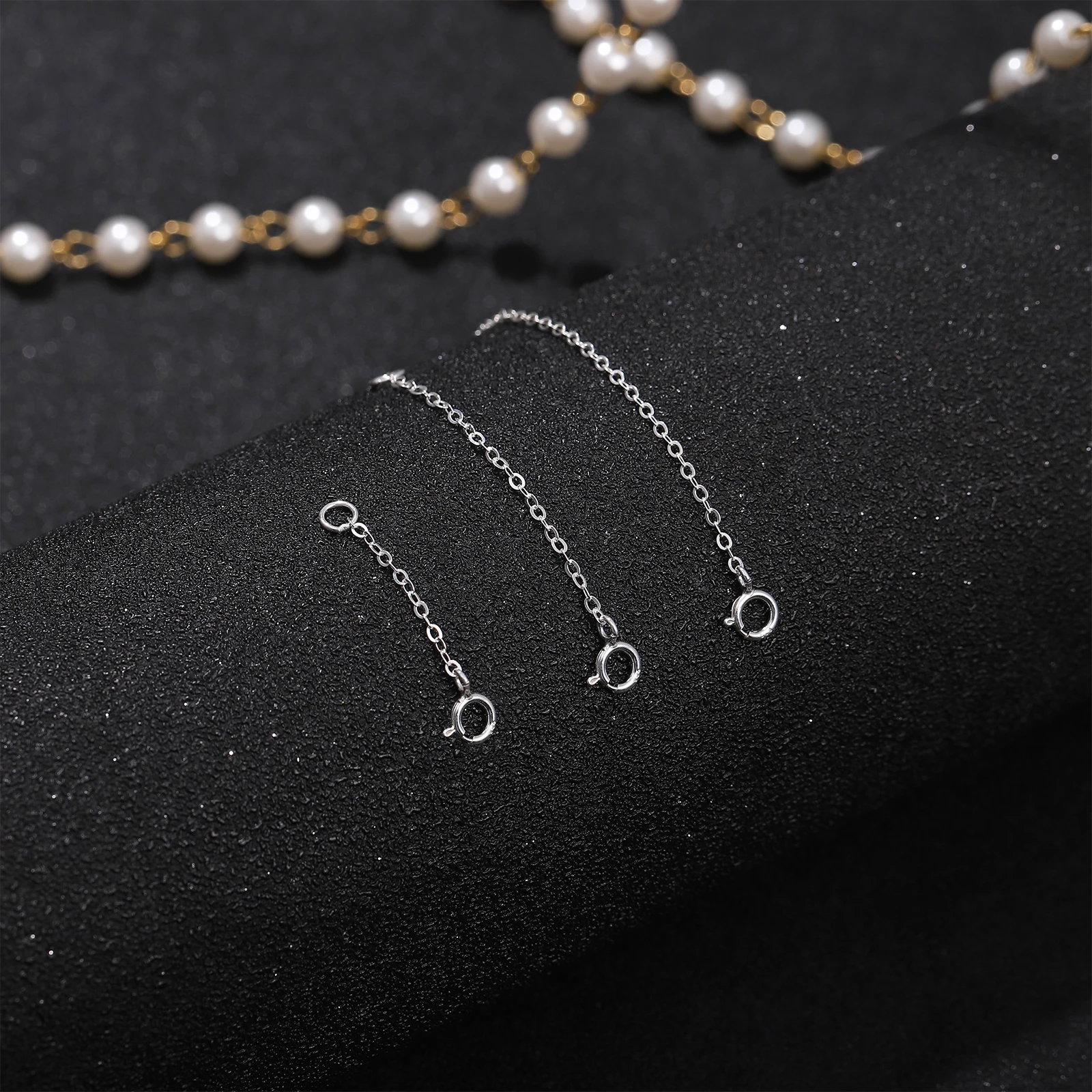 3pcs S925 Sterling Silver Jewelry Extender Chains Durable Tarnish-Resistant Necklace Bracelet Lengthener Accessories Diy Chain
3pcs S925 Sterling Silver Jewelry Extender Chains Durable Tarnish-Resistant Necklace Bracelet Lengthener Accessories Diy Chain