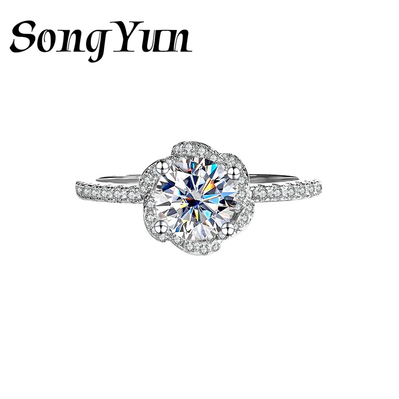 SONGYUN Brand Jewelry 925 Sterling Silver Ring Round Moissanite Christmas Ring for Mom 18K Real Gold Plated SYT Patent Jewelry
SONGYUN Brand Jewelry 925 Sterling Silver Ring Round Moissanite Christmas Ring for Mom 18K Real Gold Plated SYT Patent Jewelry