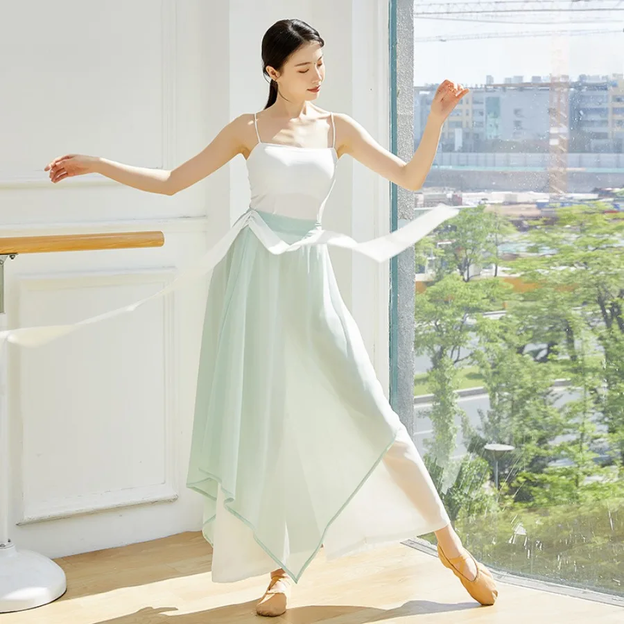 Chinese Dance Wide Leg Pants Chiffon Belly Dance Pants for Women,Yoga Pants for Performance Practice Costume
Chinese Dance Wide Leg Pants Chiffon Belly Dance Pants for Women,Yoga Pants for Performance Practice Costume