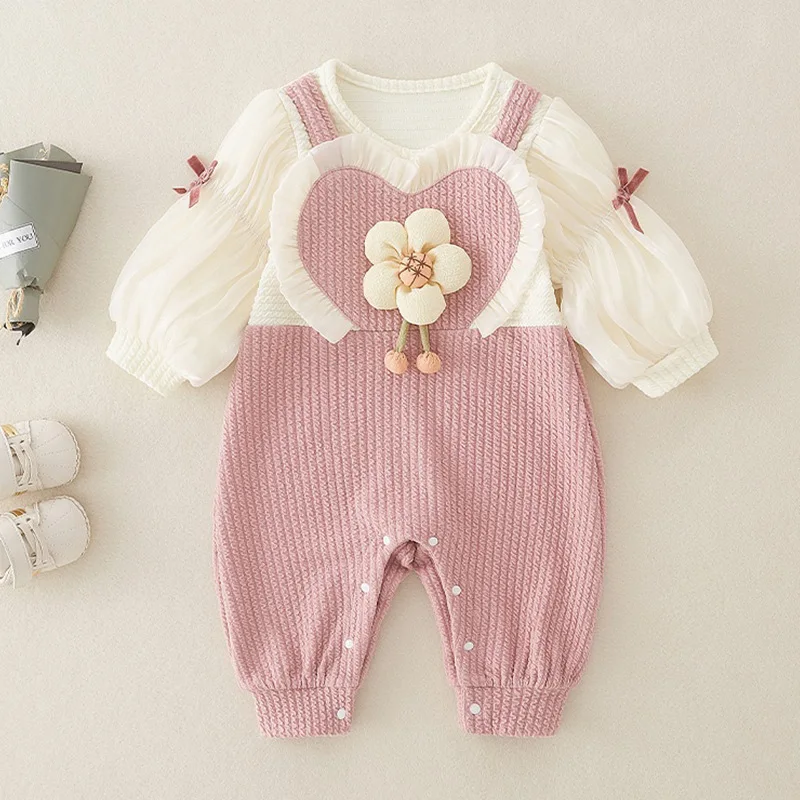 New Spring and Autumn Girls' Sweet and Stylish Baby Romper 3D Flower Decoration Mesh Double Layered Puff Sleeves with Bows
New Spring and Autumn Girls' Sweet and Stylish Baby Romper 3D Flower Decoration Mesh Double Layered Puff Sleeves with Bows