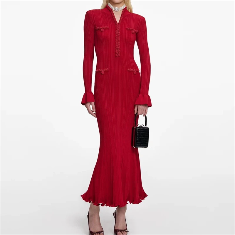 New Spring Women's V-neckBeaded Pearl Long-sleeved Knitted Fishtail Skirt High-Quality Fashionable CasualHigh-Waisted Maxi Skirt
New Spring Women's V-neckBeaded Pearl Long-sleeved Knitted Fishtail Skirt High-Quality Fashionable CasualHigh-Waisted Maxi Skirt
