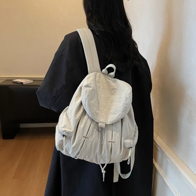 Classic Luxury Women's Leather Tote Bag, Elegant Shoulder Handbag From Famous Designer, Crossbody Messenger For Ladies
Classic Luxury Women's Leather Tote Bag, Elegant Shoulder Handbag From Famous Designer, Crossbody Messenger For Ladies