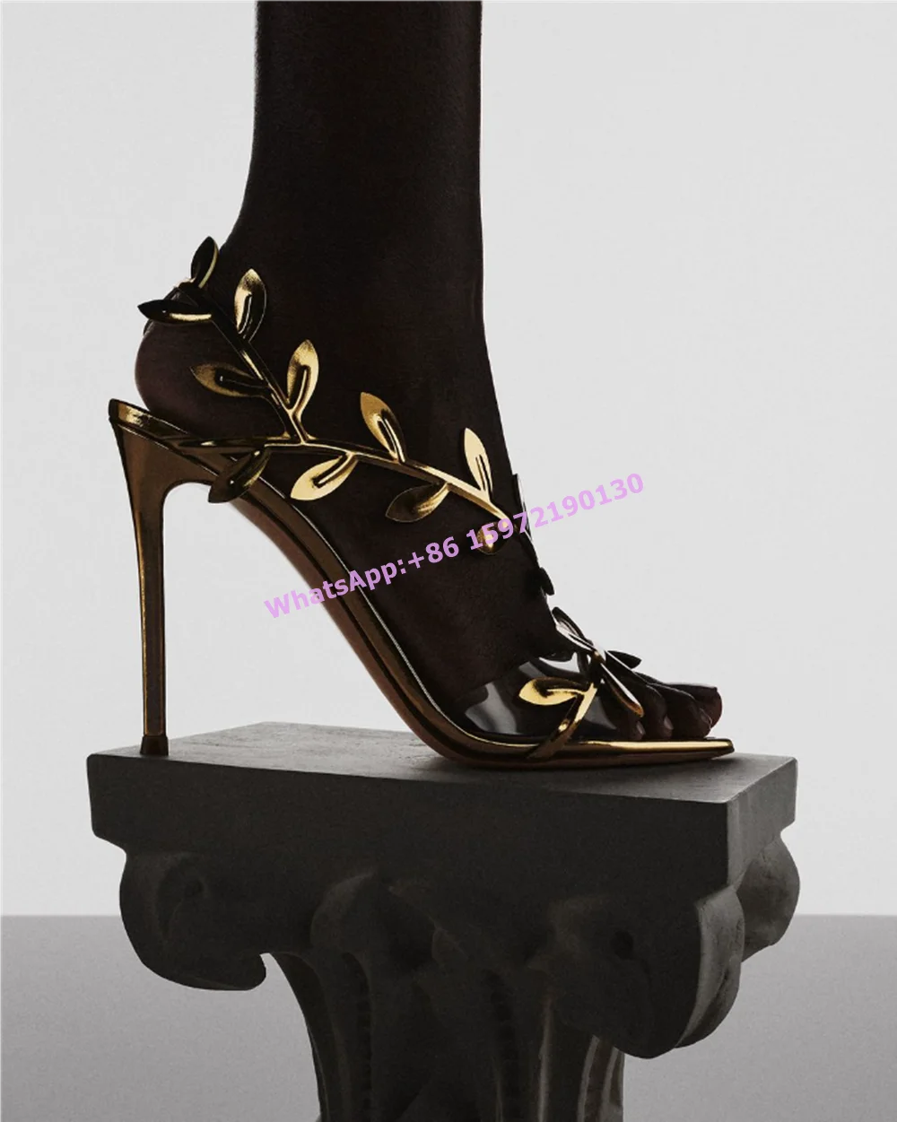 Metal Gold Leaves Sandals Pointed Toe Thin Heels Shoes Slip On Summer Party Women's Sexy Elegant Fashion Luxury Sandals 2024
Metal Gold Leaves Sandals Pointed Toe Thin Heels Shoes Slip On Summer Party Women's Sexy Elegant Fashion Luxury Sandals 2024