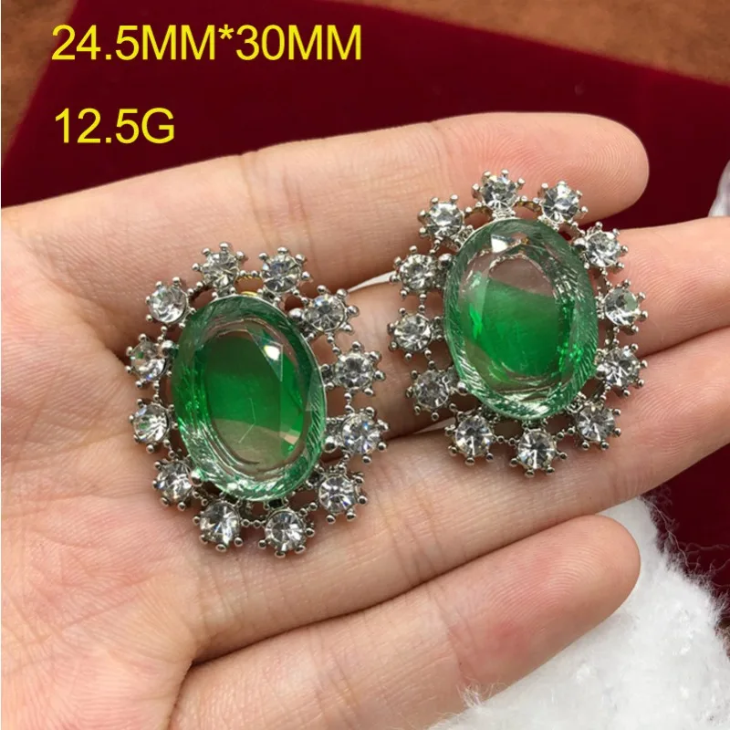 Vintage Court Premium Light Luxury Brooch Set with Gemstones and Diamonds Two-color Corsage Pin with The Same Stud Earrings Set,
Vintage Court Premium Light Luxury Brooch Set with Gemstones and Diamonds Two-color Corsage Pin with The Same Stud Earrings Set,