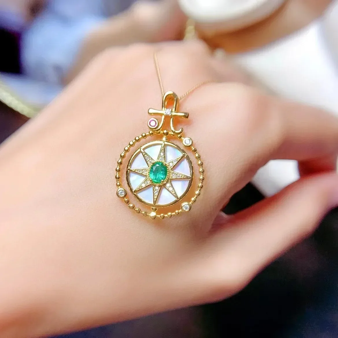 Natural Emerald Pendant Classic 925 Silver Cross Pendant for Daily Wear 4mm*5mm Sterling Silver Emerald Cross Pendant
Natural Emerald Pendant Classic 925 Silver Cross Pendant for Daily Wear 4mm*5mm Sterling Silver Emerald Cross Pendant