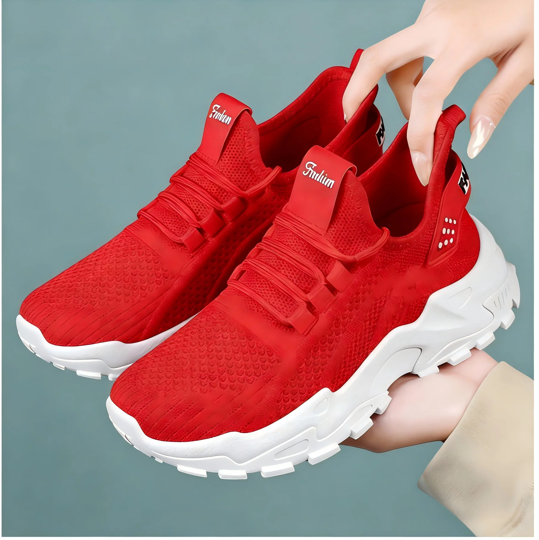 Женские легкие дышащие вязаные кроссовки на массивной платформе с противоскользящей подошвой для фитнеса и повседневного комфорта
Женские легкие дышащие вязаные кроссовки на массивной платформе с противоскользящей подошвой для фитнеса и повседневного комфорта