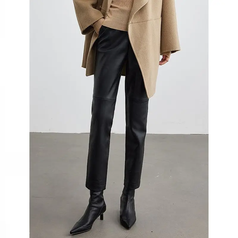 Женские кожаные брюки из овчины с пэчворк-дизайном, с высокой талией, прямые, повседневные, утягивающие, укороченные (7/8)
Женские кожаные брюки из овчины с пэчворк-дизайном, с высокой талией, прямые, повседневные, утягивающие, укороченные (7/8)