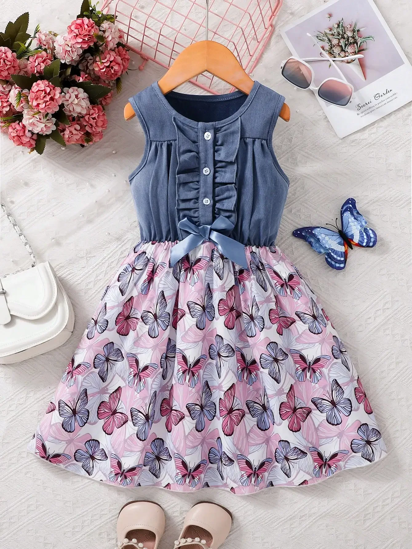 Young Girl Sleeveless Digital Butterfly Print Patchwork Summer Dress
Young Girl Sleeveless Digital Butterfly Print Patchwork Summer Dress